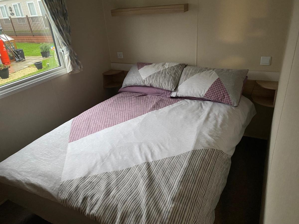 Willow Lodge Crowle  Экстерьер фото